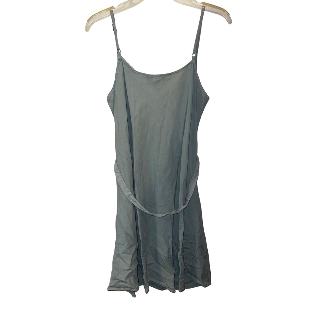 Cloth & Stone Belted Chambray Mini Dress - Picture 6 of 10